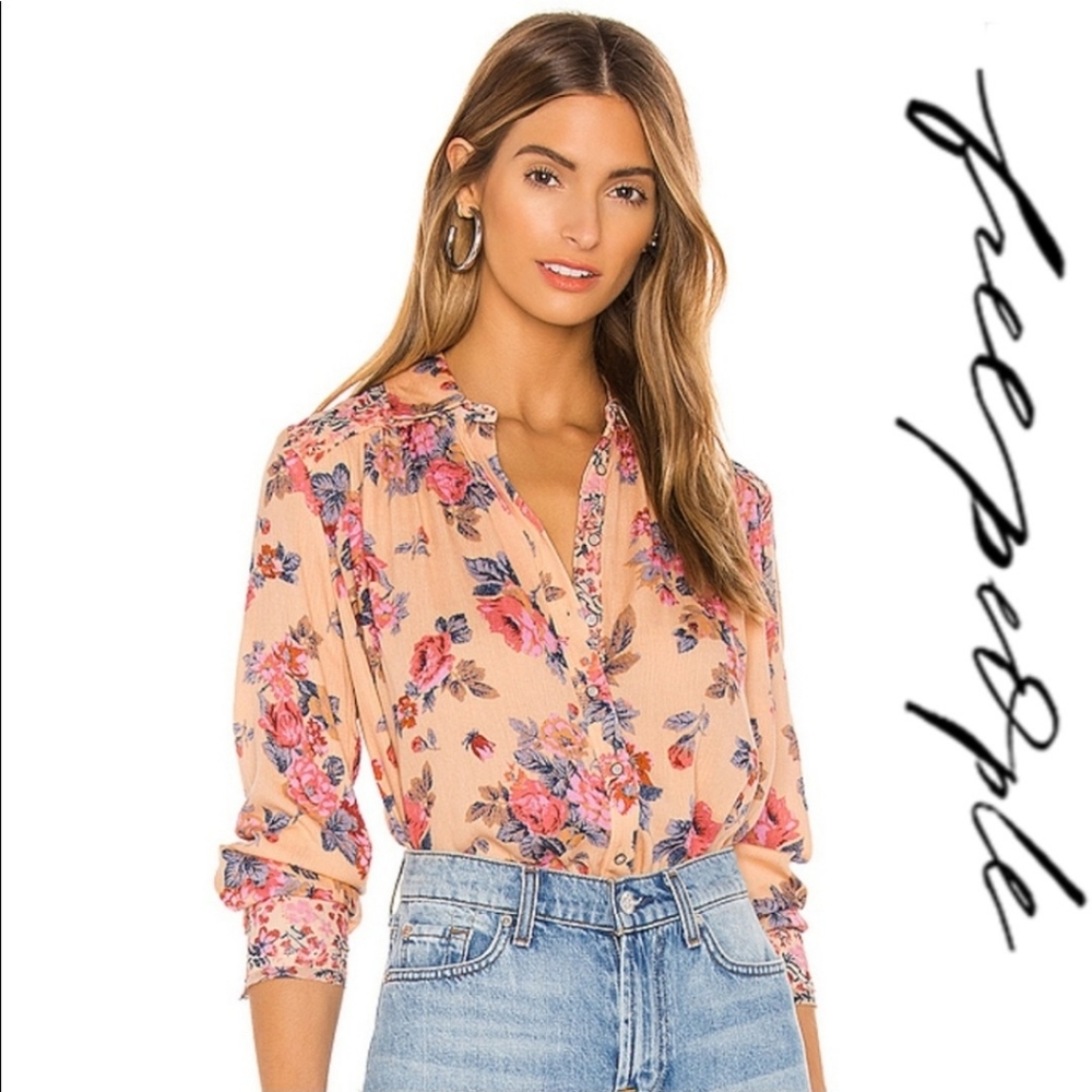 Free people hold onto me floral button flouncey breathable top size medium.